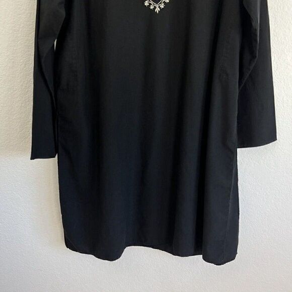 Womens Black Oversized Boho Tunic Top Long Sleeve White Floral Embroidered - Picture 10 of 11